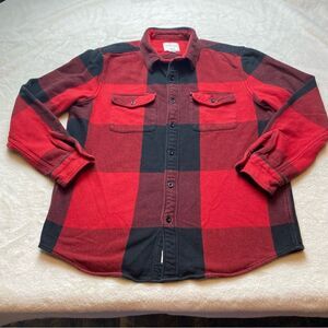 American Eagle Outfitters Red and Black Buffalo Plaid Long Sleeve Shirt Size L